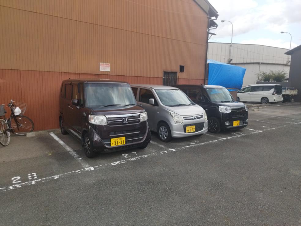 רכבים ריבועיים ביפן